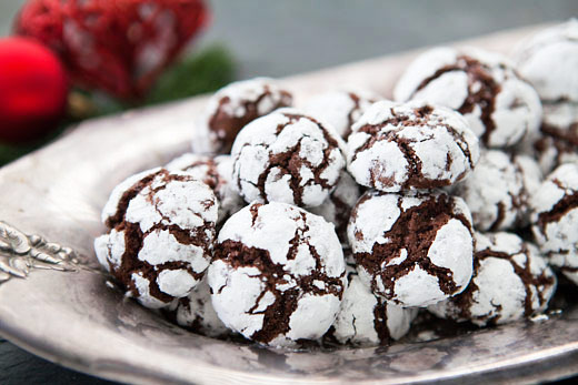 File:Chocolate crinkles.jpg