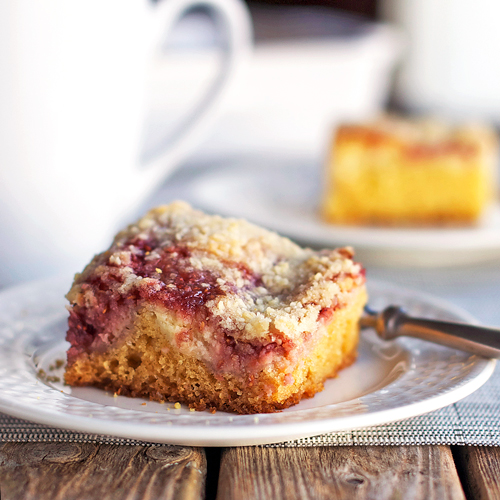 File:Raspberrycreamcheesecoffeecake.jpg